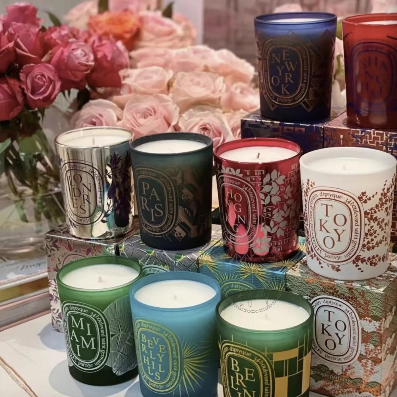 Coconut Wax Flake - Diptyques Candles Romantic Limited City Scented